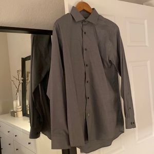 Kenneth Cole Dress Shirt, Grey. Slim. 15.5 32/33. Cotton